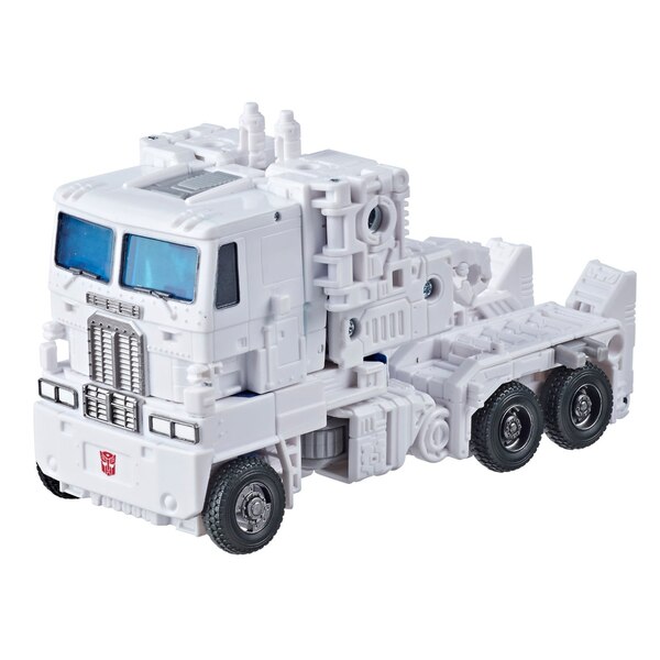 Transformers Kingdom Ultra Magnus  (27 of 30)